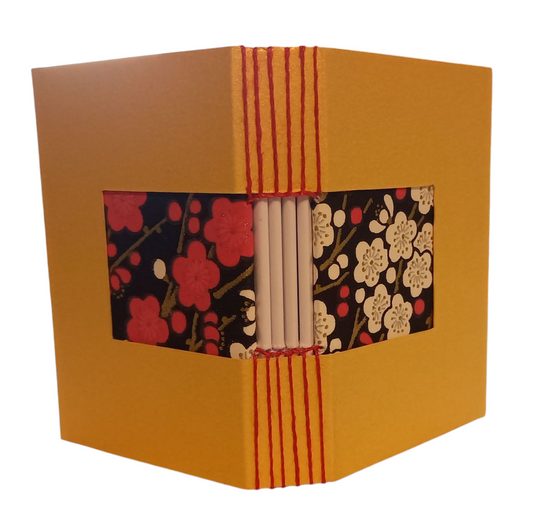 Fleuri rouge et noir